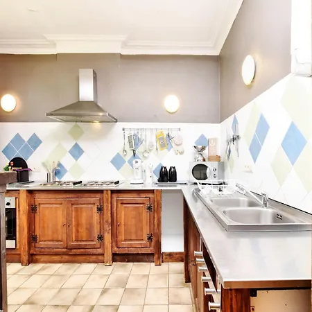 Forest View 度假居 *